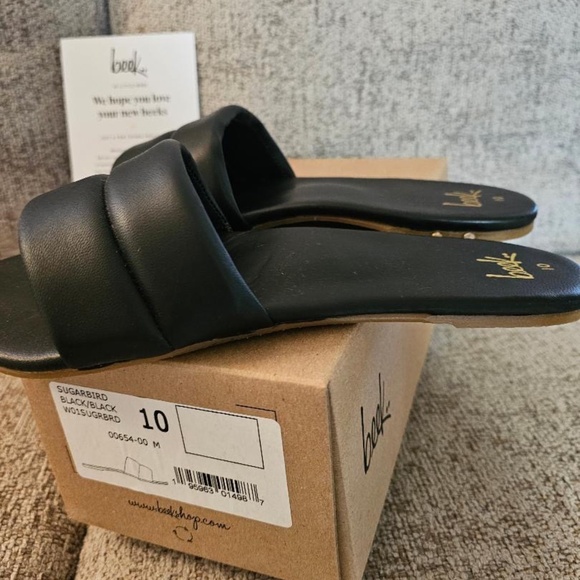 BEEK..SUGARBIRD BLACK SANDALS SIZE 10 NWT - Picture 2 of 3